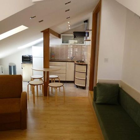 Apartment Marija Tisno Luaran gambar